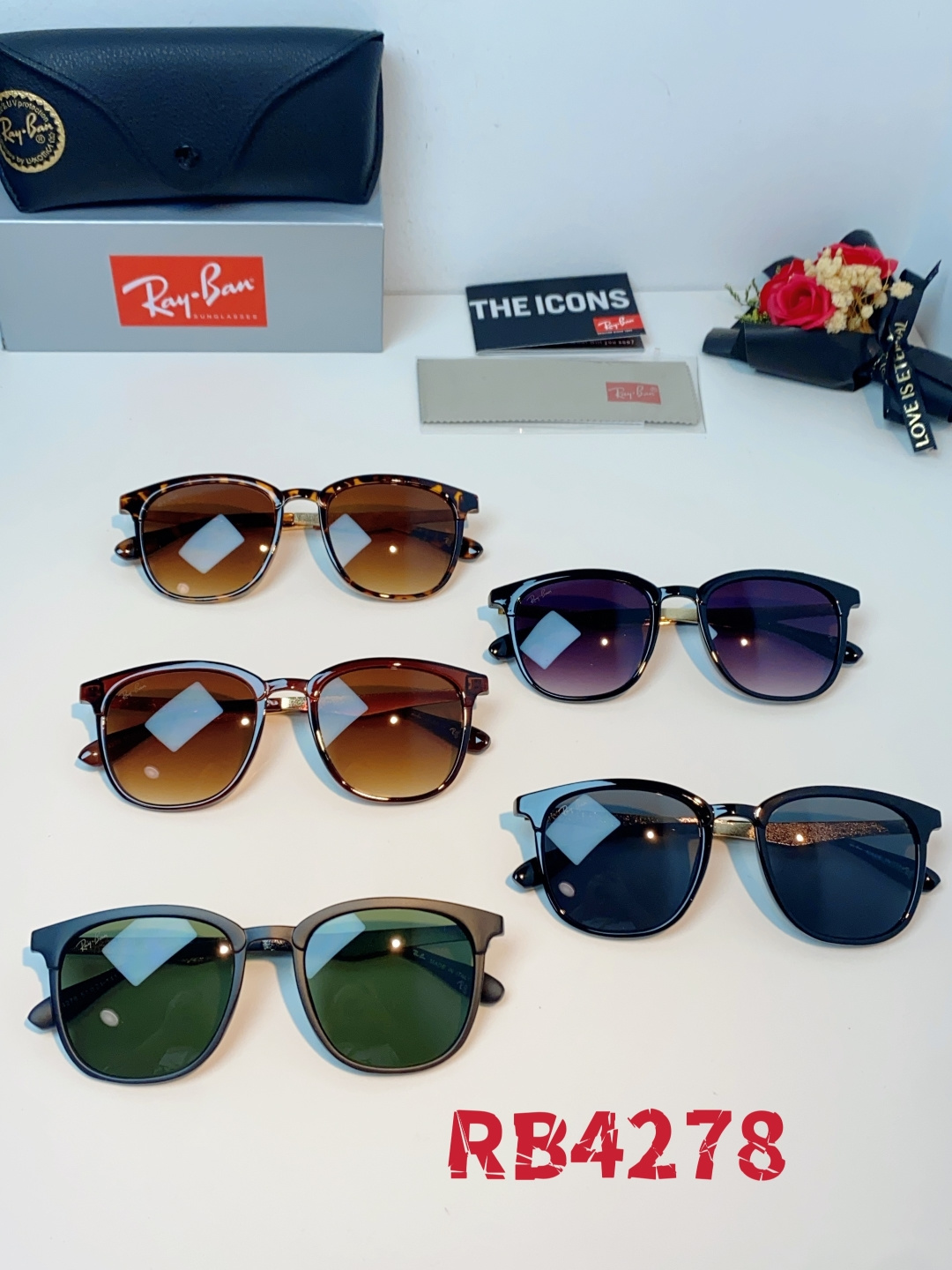 RayBan雷朋 2026新款经典方框 轻量舒适佩戴：镜架重量轻盈，贴合面部曲线设计，久戴不压鼻、不夹耳