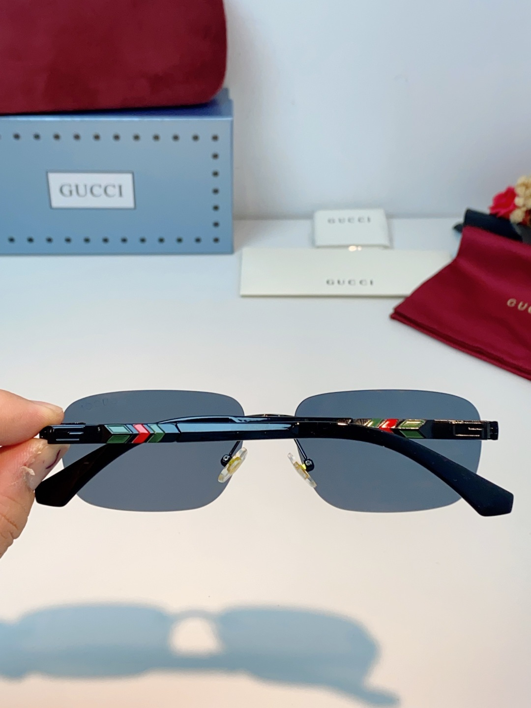 Gucci古奇 2026新款轻奢无框太阳镜｜格调进阶，气场随行，经典无框设计，利落方形无框轮廓，弱化镜框
