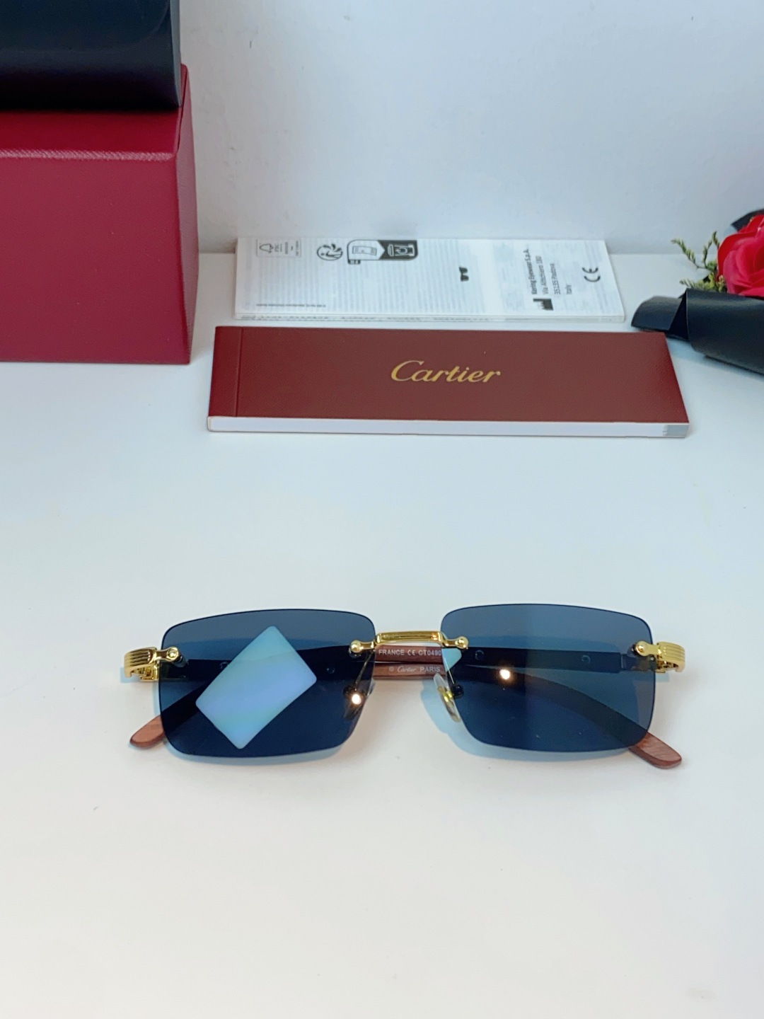 Cartier卡地亚｜轻奢无框商务男女墨镜，无框切边高级设计，利落极简线条，弱化镜框厚重感，上脸轻盈不压