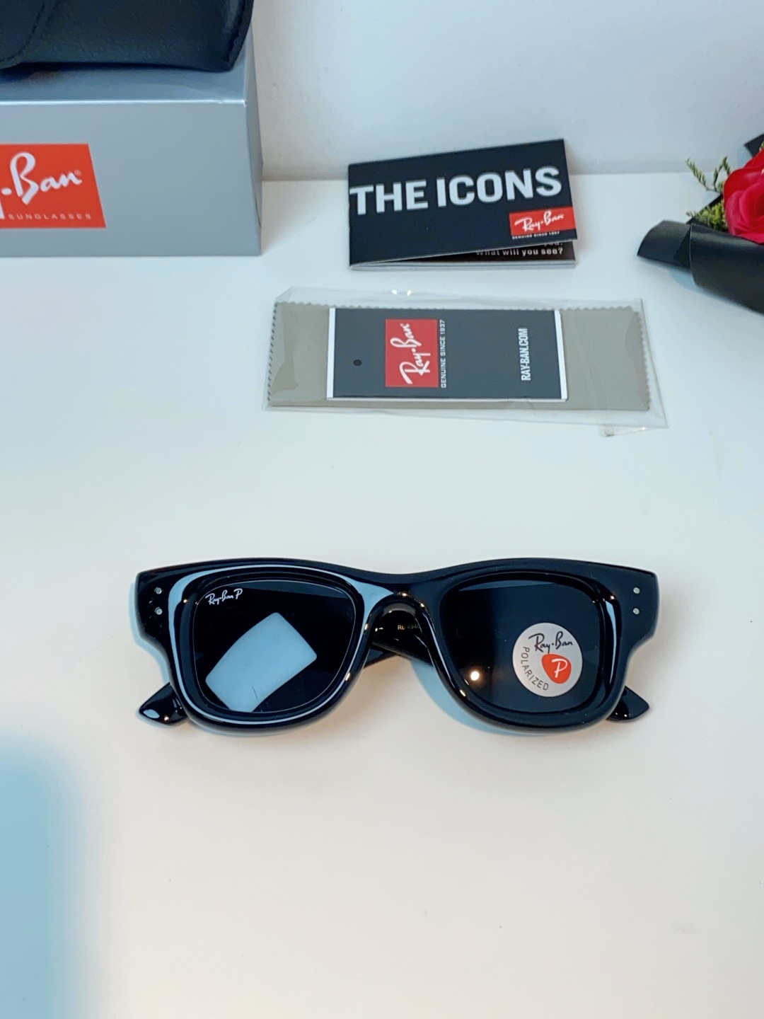 RayBan雷朋 ASAP ROCKY联名带钻款Puffer方形男女款太阳镜0RB4940B Size: