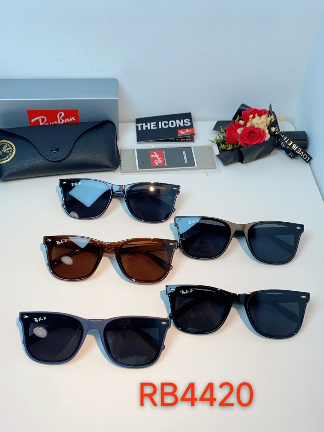 RayBan雷朋｜经典徒步旅行者系列墨镜｜永不过时的复古，✅ 经典韦福方形镜框专业偏光镜片，有效阻隔紫外