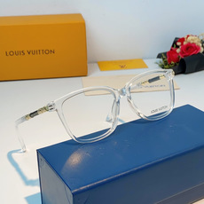 LOUIS VUITTON路易威登 经典光学镜框,以路易威登的匠心工艺,打造这副兼具优雅与力量感的光学镜 LOUIS VUITTON路易威登 经典光学镜框,以路易威登的匠心工艺,打造这副兼具优雅与力量感的光学镜