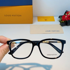 LOUIS VUITTON路易威登 经典光学镜框,以路易威登的匠心工艺,打造这副兼具优雅与力量感的光学镜 LOUIS VUITTON路易威登 经典光学镜框,以路易威登的匠心工艺,打造这副兼具优雅与力量感的光学镜
