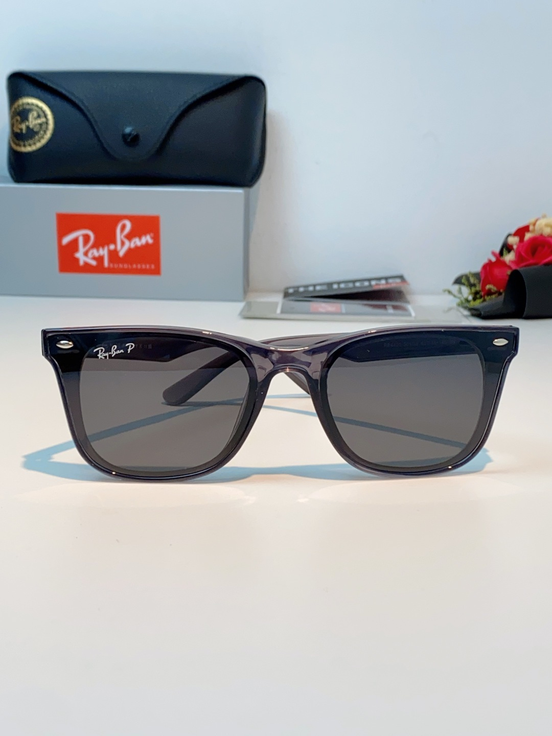 RayBan雷朋｜经典徒步旅行者系列墨镜｜永不过时的复古，✅ 经典韦福方形镜框专业偏光镜片，有效阻隔紫外
