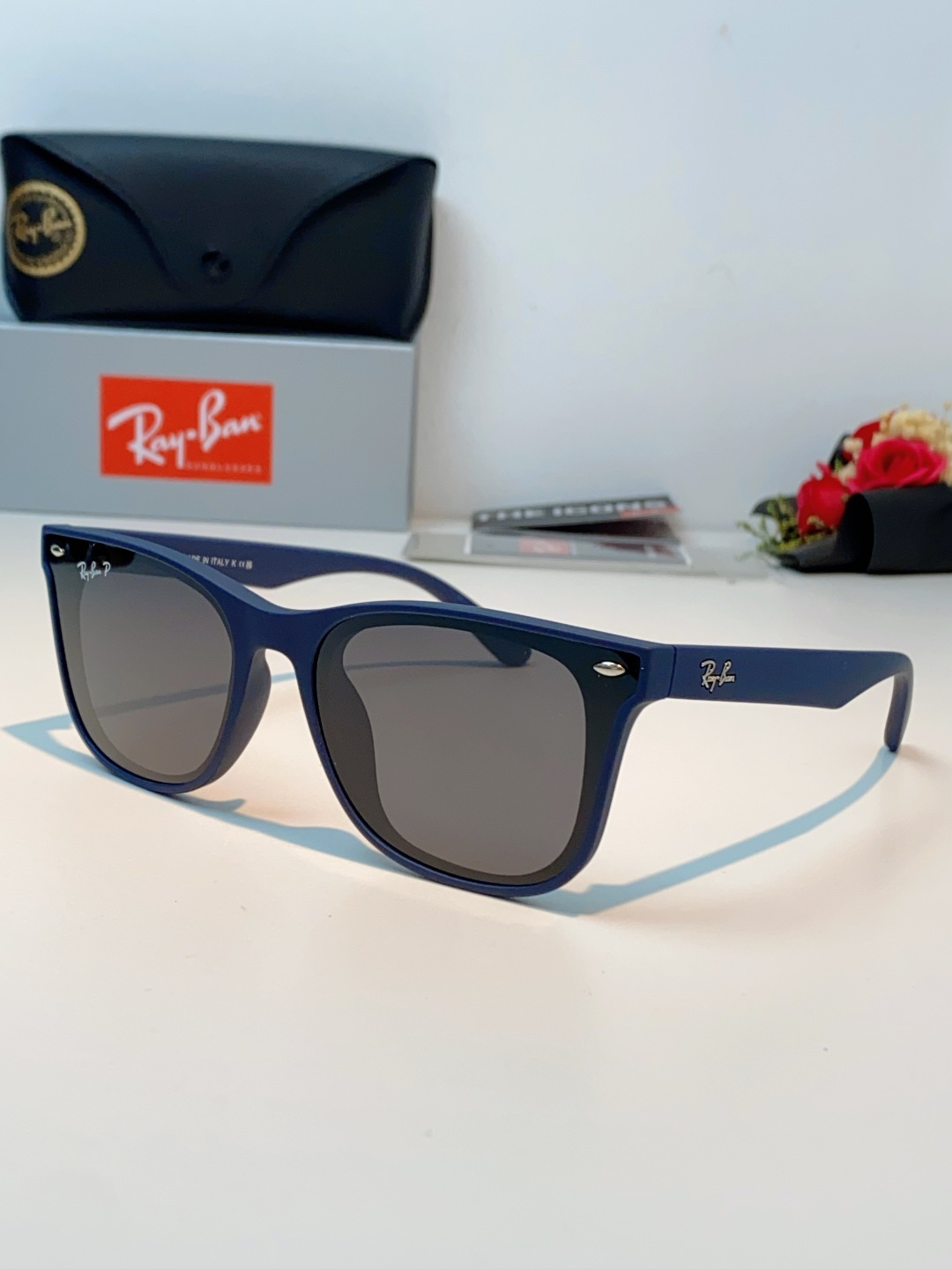RayBan雷朋｜经典徒步旅行者系列墨镜｜永不过时的复古，✅ 经典韦福方形镜框专业偏光镜片，有效阻隔紫外