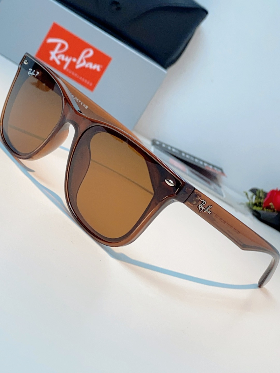 RayBan雷朋｜经典徒步旅行者系列墨镜｜永不过时的复古，✅ 经典韦福方形镜框专业偏光镜片，有效阻隔紫外