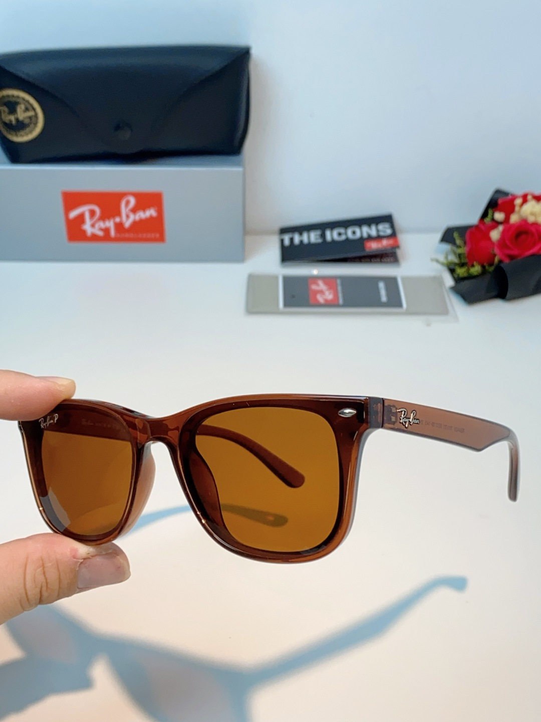 RayBan雷朋｜经典徒步旅行者系列墨镜｜永不过时的复古，✅ 经典韦福方形镜框专业偏光镜片，有效阻隔紫外