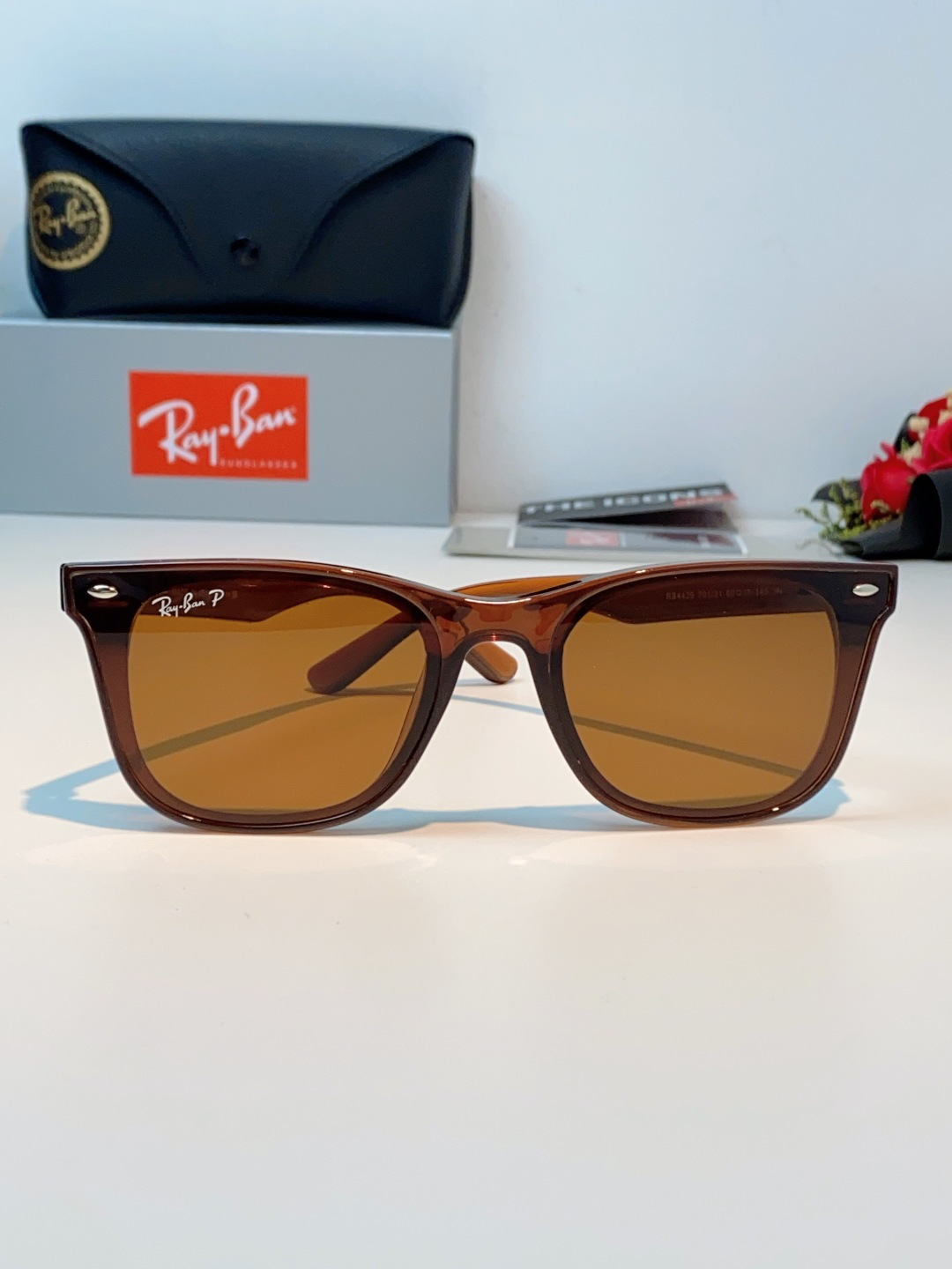 RayBan雷朋｜经典徒步旅行者系列墨镜｜永不过时的复古，✅ 经典韦福方形镜框专业偏光镜片，有效阻隔紫外