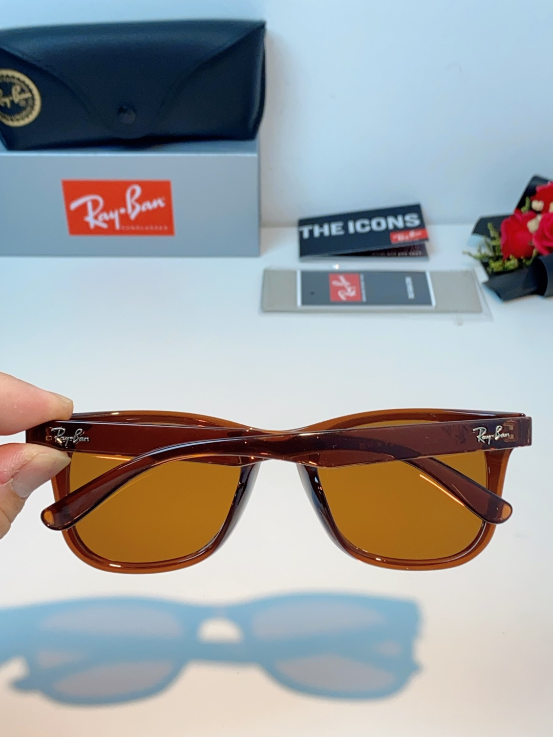 RayBan雷朋｜经典徒步旅行者系列墨镜｜永不过时的复古，✅ 经典韦福方形镜框专业偏光镜片，有效阻隔紫外