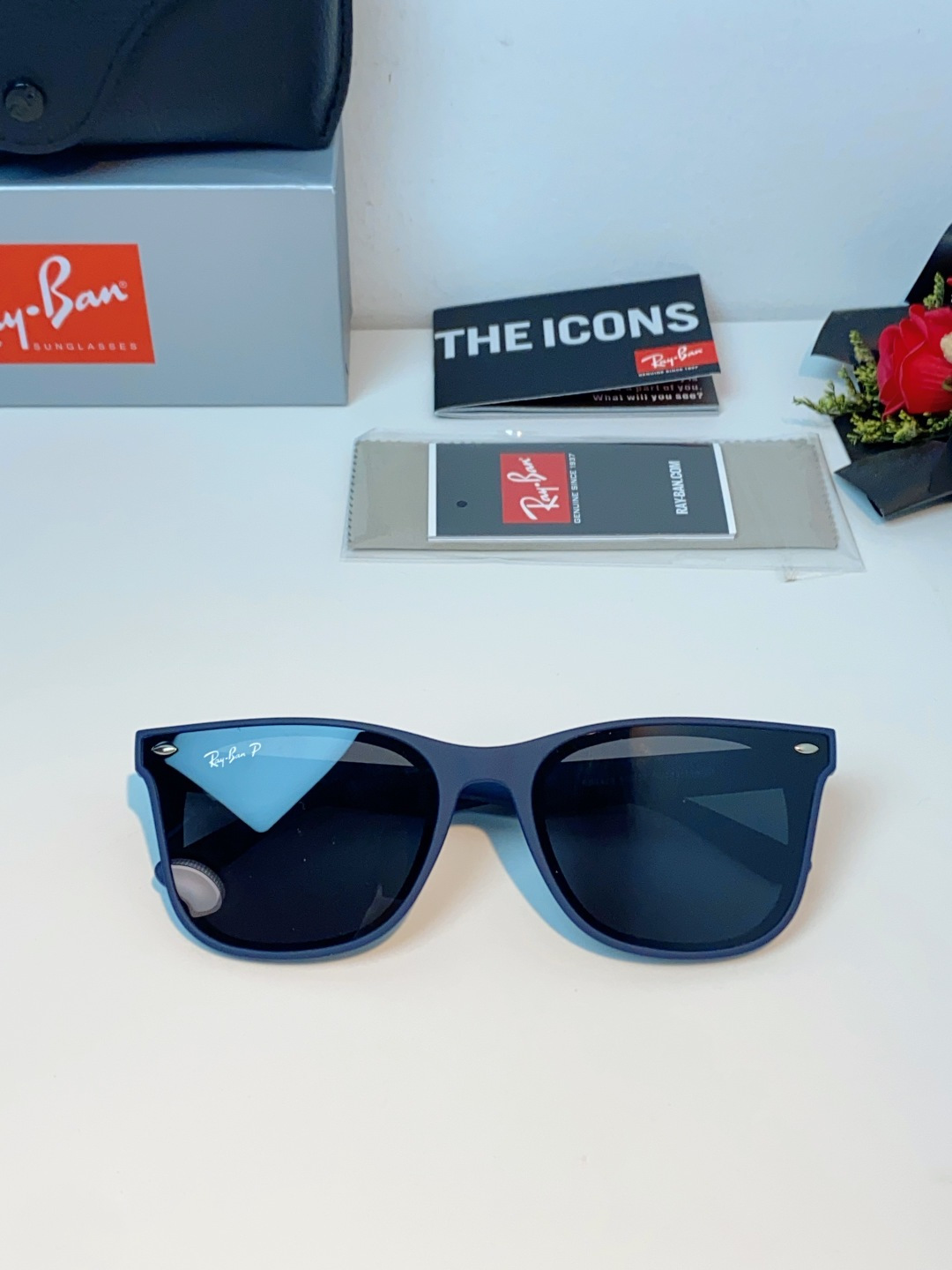 RayBan雷朋｜经典徒步旅行者系列墨镜｜永不过时的复古，✅ 经典韦福方形镜框专业偏光镜片，有效阻隔紫外