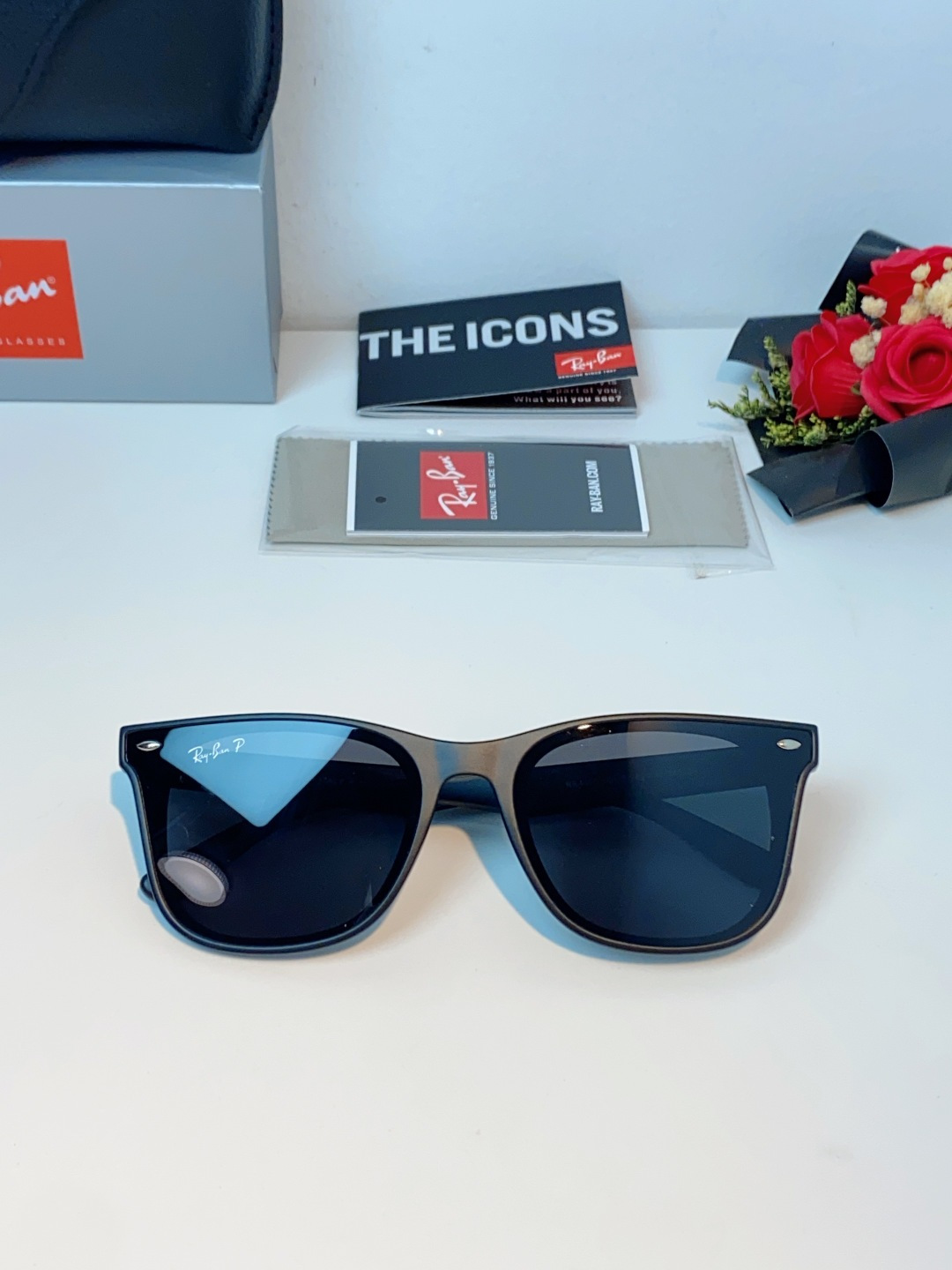 RayBan雷朋｜经典徒步旅行者系列墨镜｜永不过时的复古，✅ 经典韦福方形镜框专业偏光镜片，有效阻隔紫外