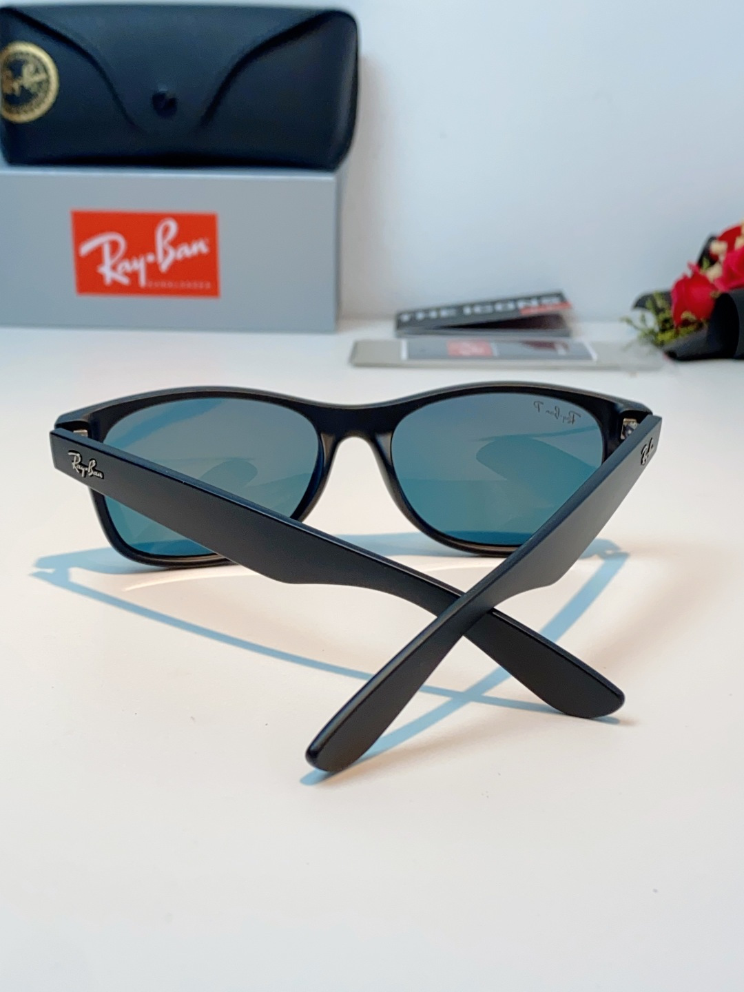 雷朋Ray‑Ban｜经典旅人系列墨镜，经典Wayfarer方框版型，万年不过时，不挑脸型不挑性别，男女同