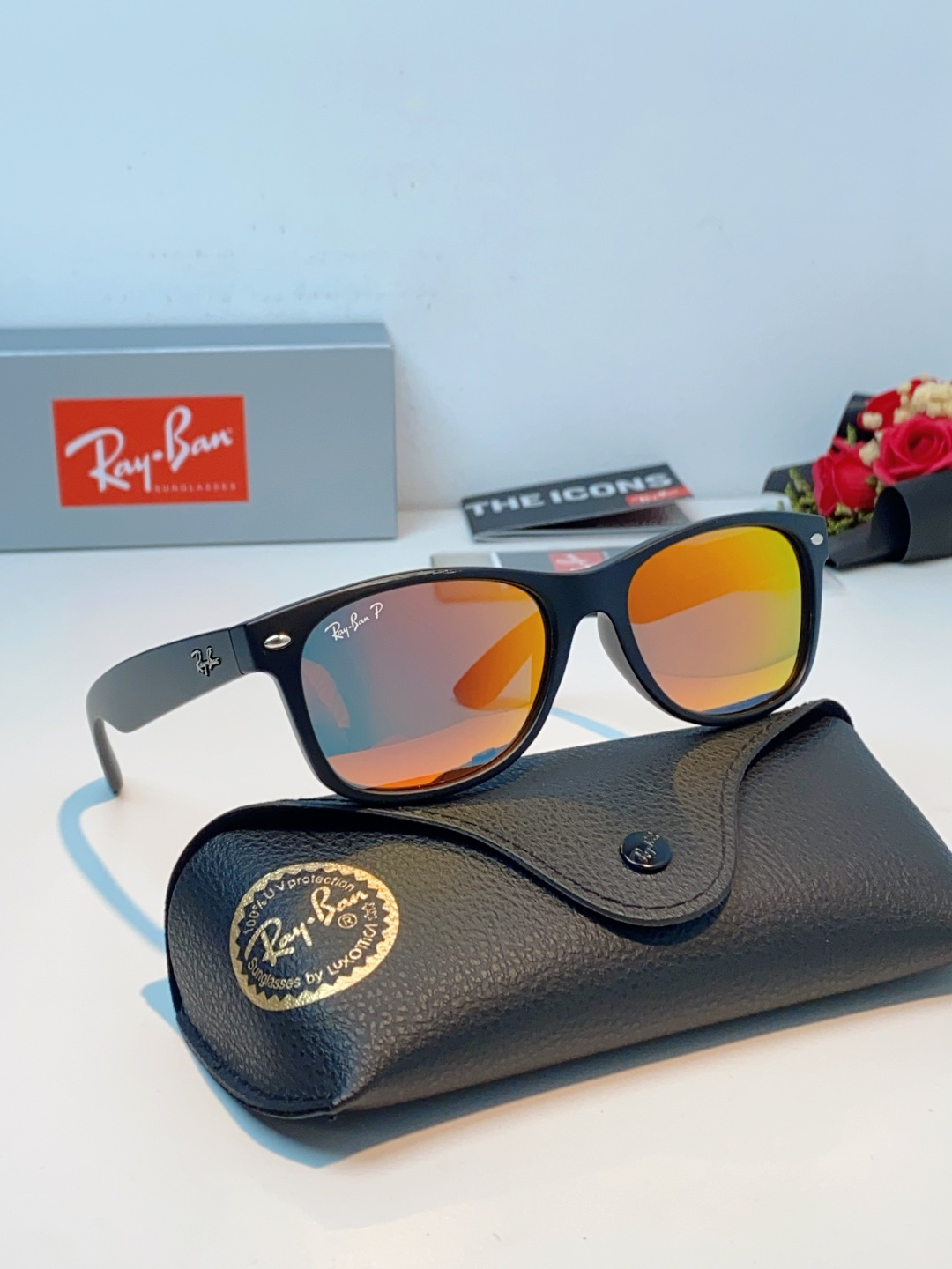雷朋Ray‑Ban｜经典旅人系列墨镜，经典Wayfarer方框版型，万年不过时，不挑脸型不挑性别，男女同