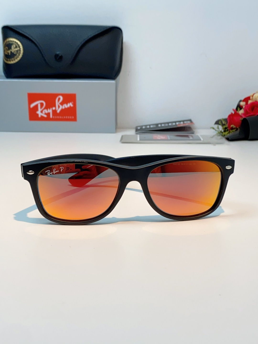 雷朋Ray‑Ban｜经典旅人系列墨镜，经典Wayfarer方框版型，万年不过时，不挑脸型不挑性别，男女同