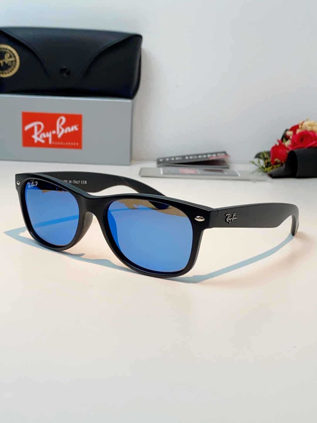 雷朋Ray‑Ban｜经典旅人系列墨镜，经典Wayfarer方框版型，万年不过时，不挑脸型不挑性别，男女同