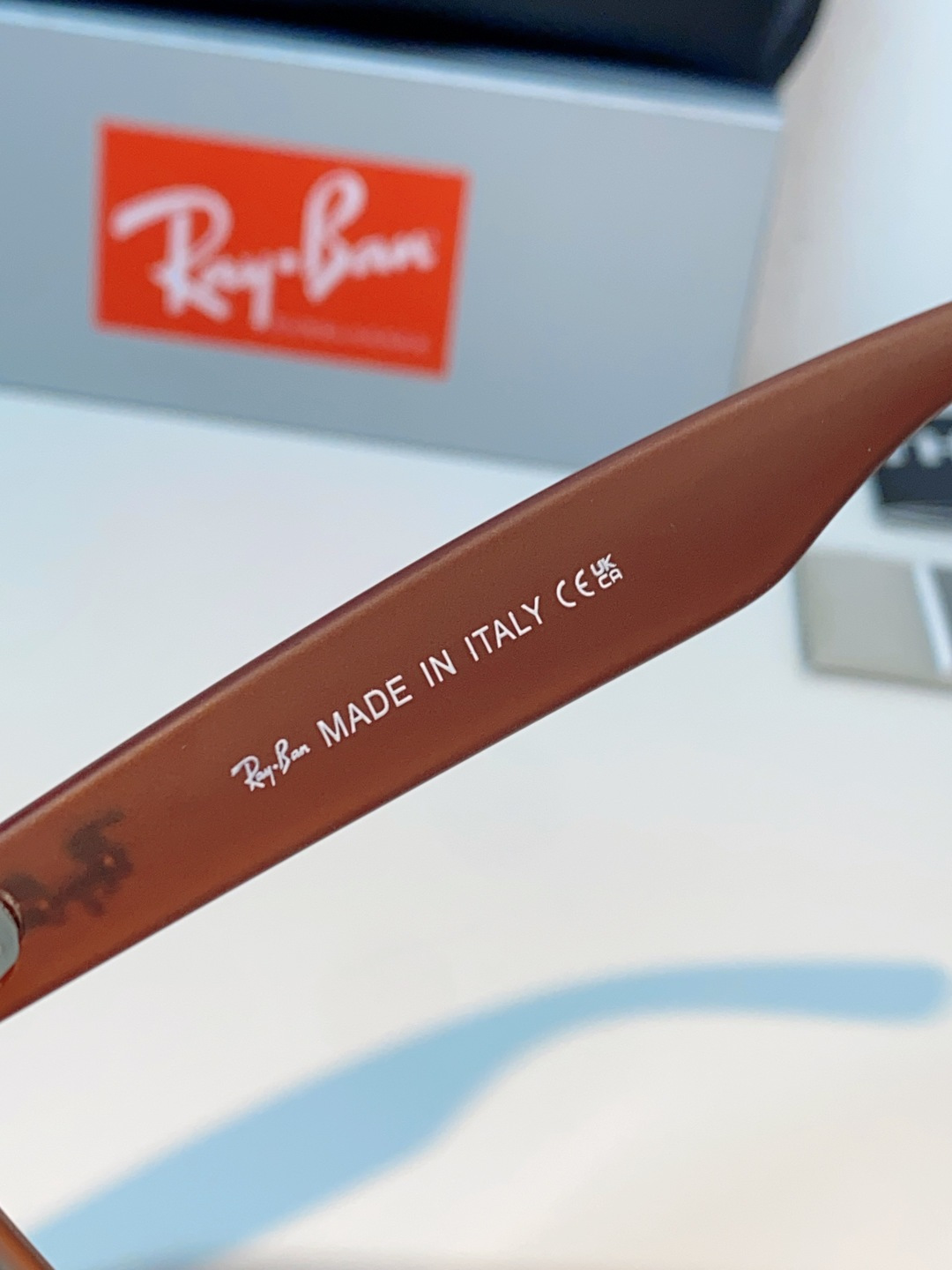雷朋Ray‑Ban｜经典旅人系列墨镜，经典Wayfarer方框版型，万年不过时，不挑脸型不挑性别，男女同
