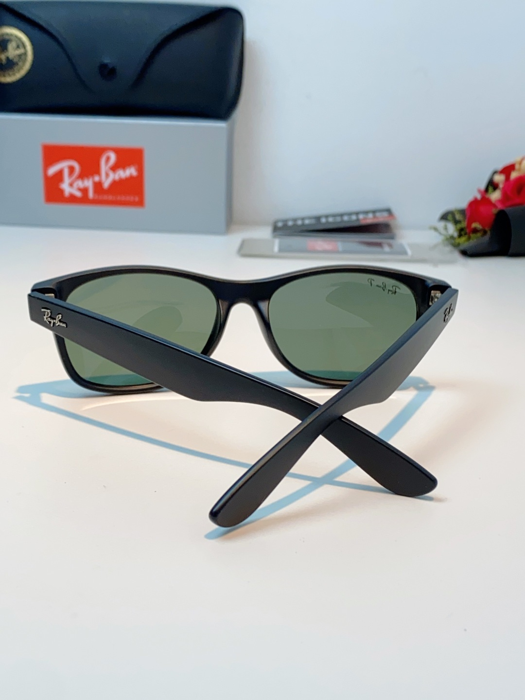 雷朋Ray‑Ban｜经典旅人系列墨镜，经典Wayfarer方框版型，万年不过时，不挑脸型不挑性别，男女同