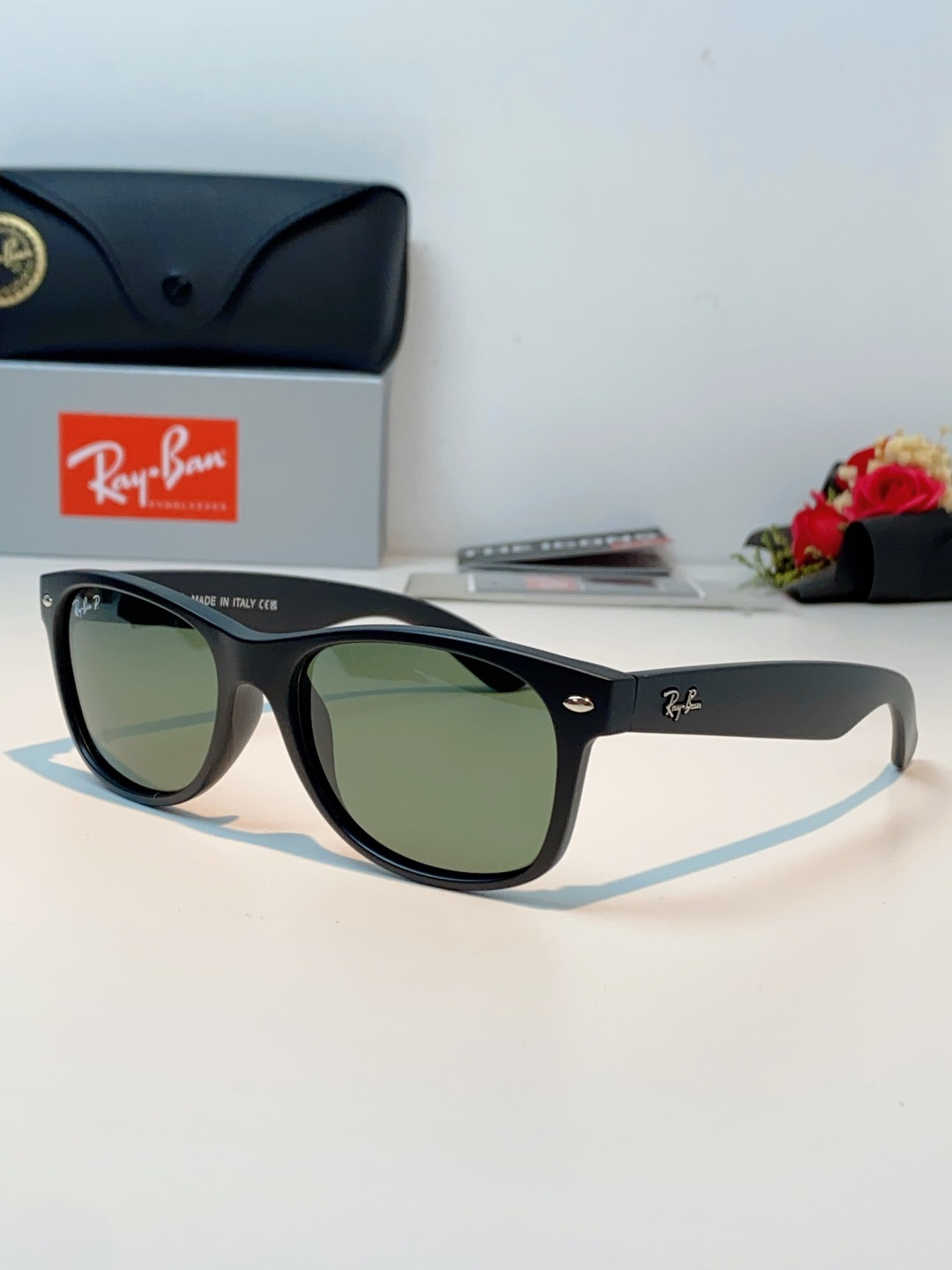 雷朋Ray‑Ban｜经典旅人系列墨镜，经典Wayfarer方框版型，万年不过时，不挑脸型不挑性别，男女同