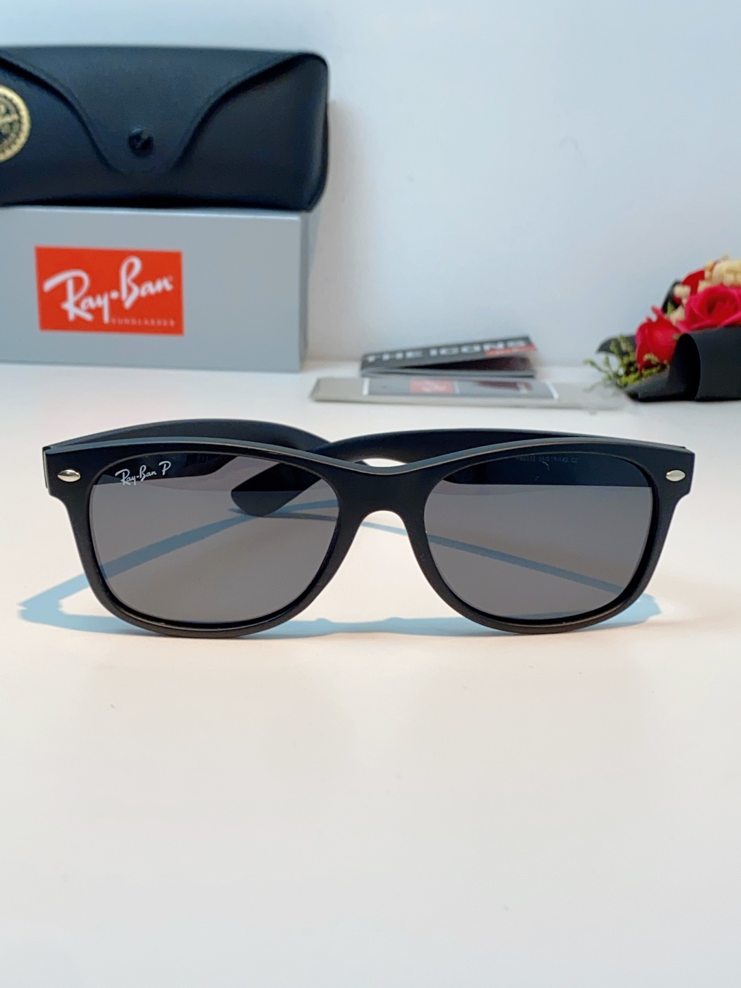 雷朋Ray‑Ban｜经典旅人系列墨镜，经典Wayfarer方框版型，万年不过时，不挑脸型不挑性别，男女同