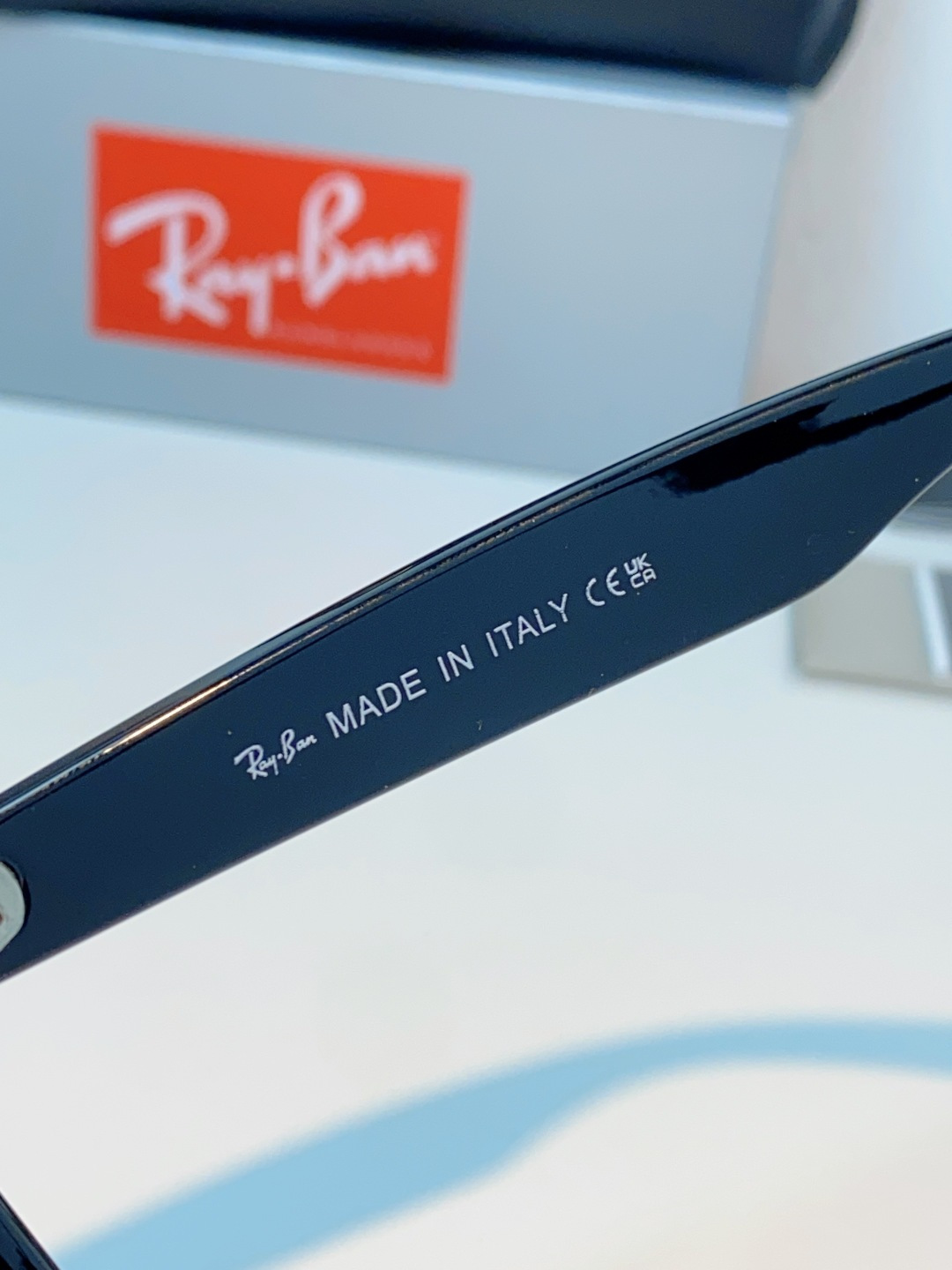 雷朋Ray‑Ban｜经典旅人系列墨镜，经典Wayfarer方框版型，万年不过时，不挑脸型不挑性别，男女同