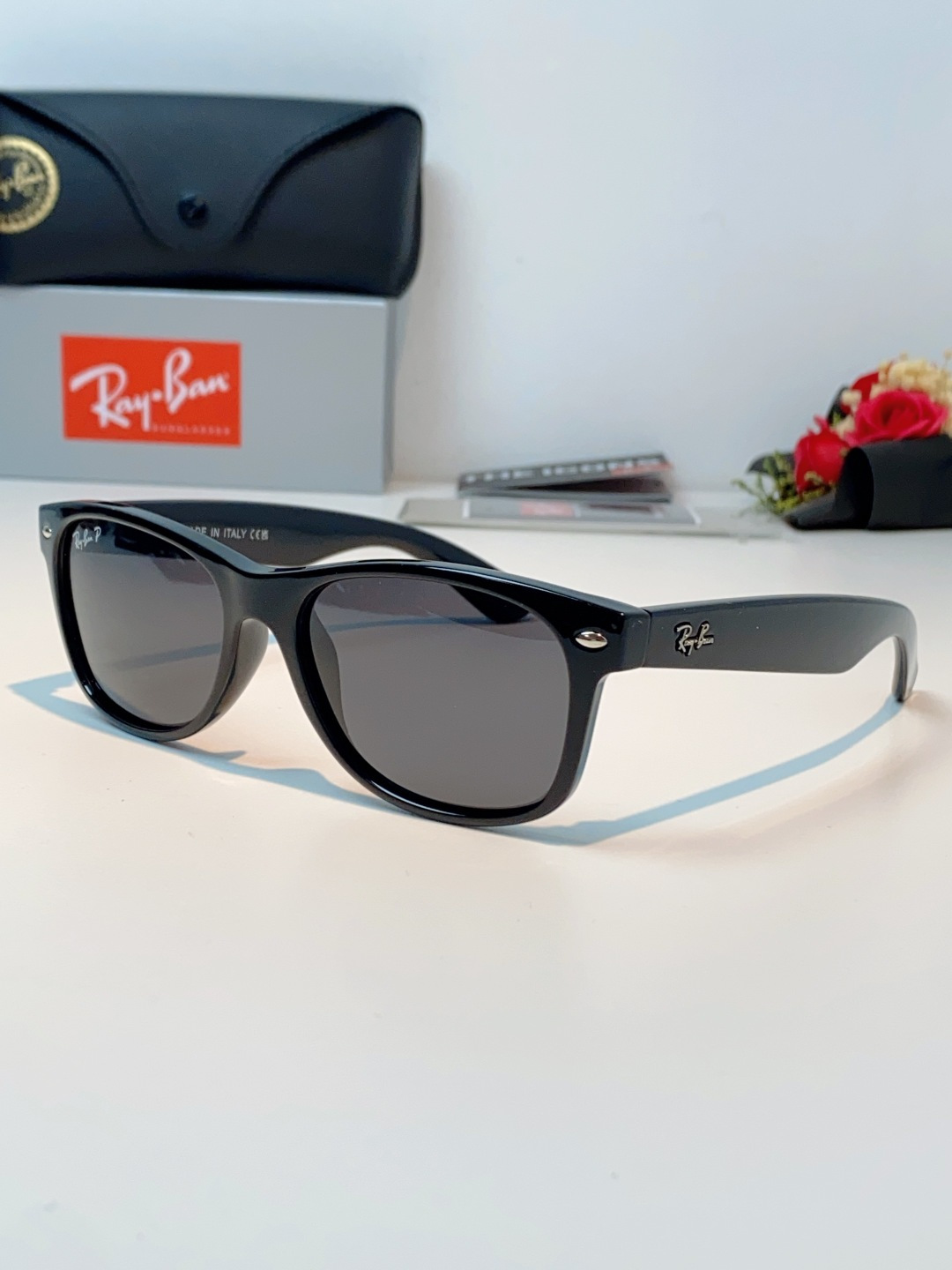 雷朋Ray‑Ban｜经典旅人系列墨镜，经典Wayfarer方框版型，万年不过时，不挑脸型不挑性别，男女同