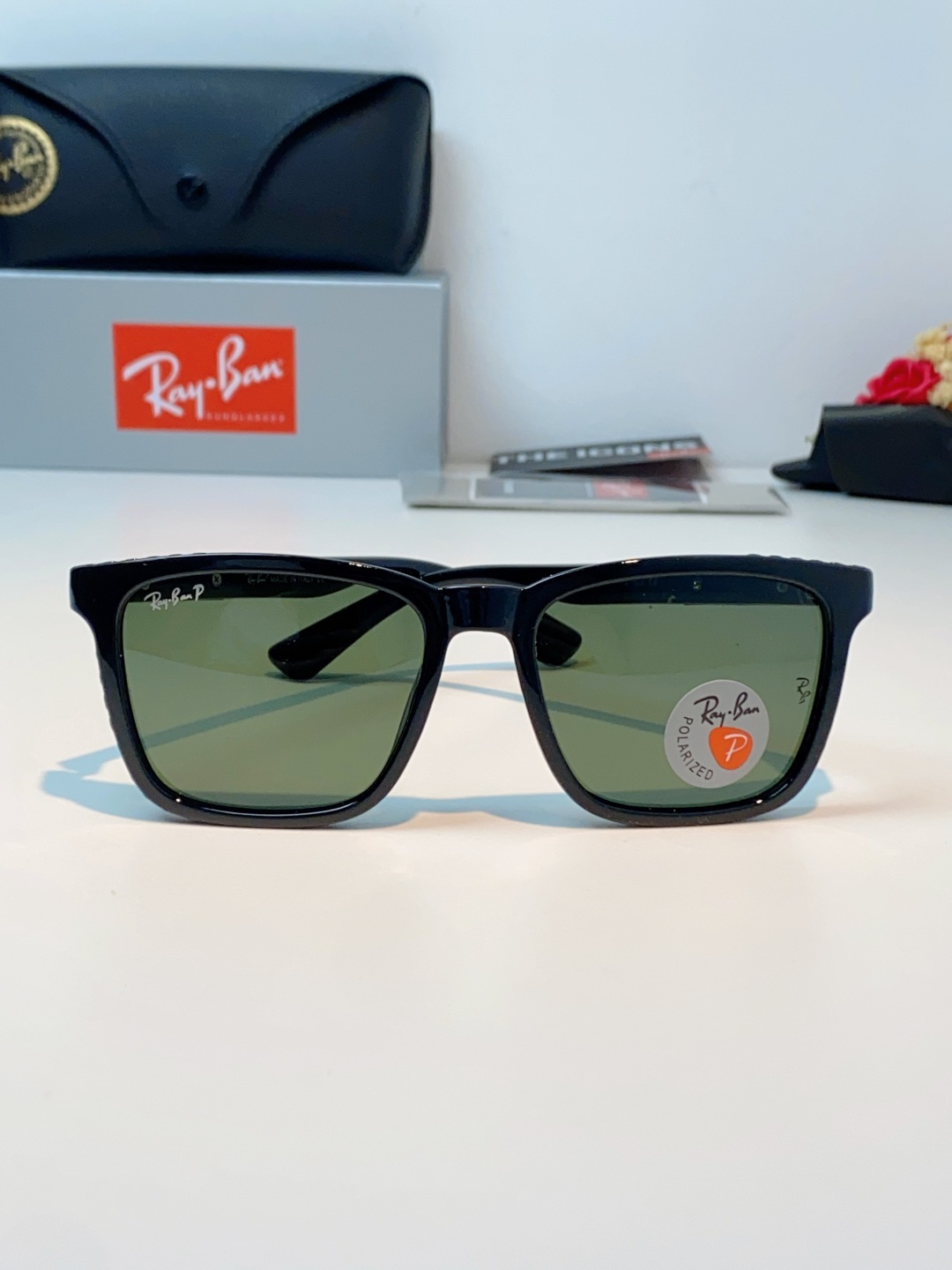 RayBan雷朋 2026经典方形偏光墨镜｜天生焦点，型格不设限，🕶️ 自带高阶气场的雷朋经典款，一戴上