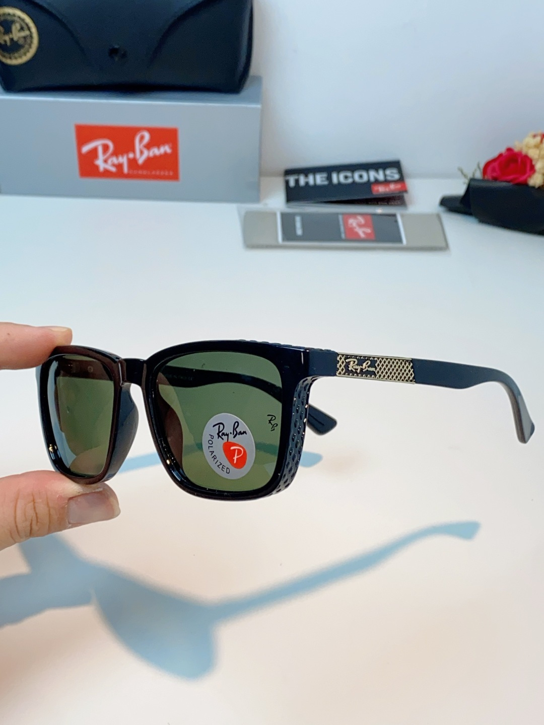 RayBan雷朋 2026经典方形偏光墨镜｜天生焦点，型格不设限，🕶️ 自带高阶气场的雷朋经典款，一戴上