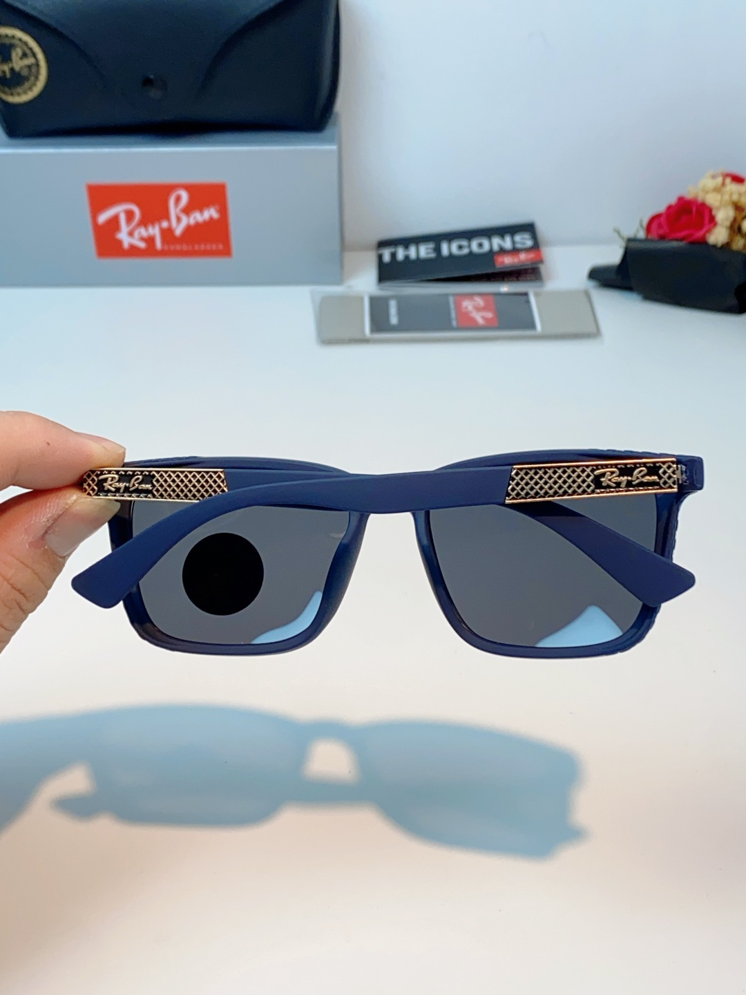RayBan雷朋 2026经典方形偏光墨镜｜天生焦点，型格不设限，🕶️ 自带高阶气场的雷朋经典款，一戴上