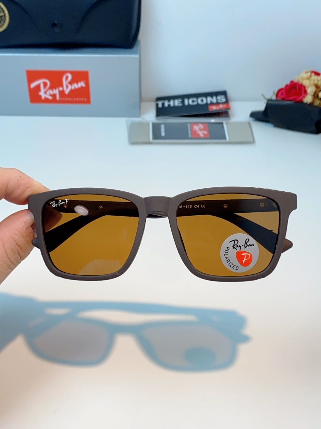 RayBan雷朋 2026经典方形偏光墨镜｜天生焦点，型格不设限，🕶️ 自带高阶气场的雷朋经典款，一戴上