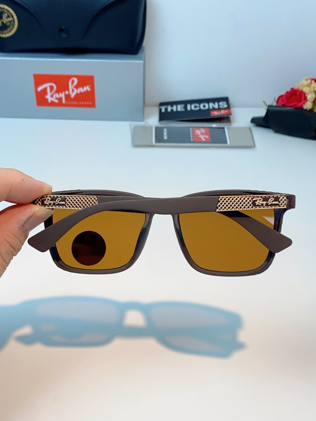 RayBan雷朋 2026经典方形偏光墨镜｜天生焦点，型格不设限，🕶️ 自带高阶气场的雷朋经典款，一戴上