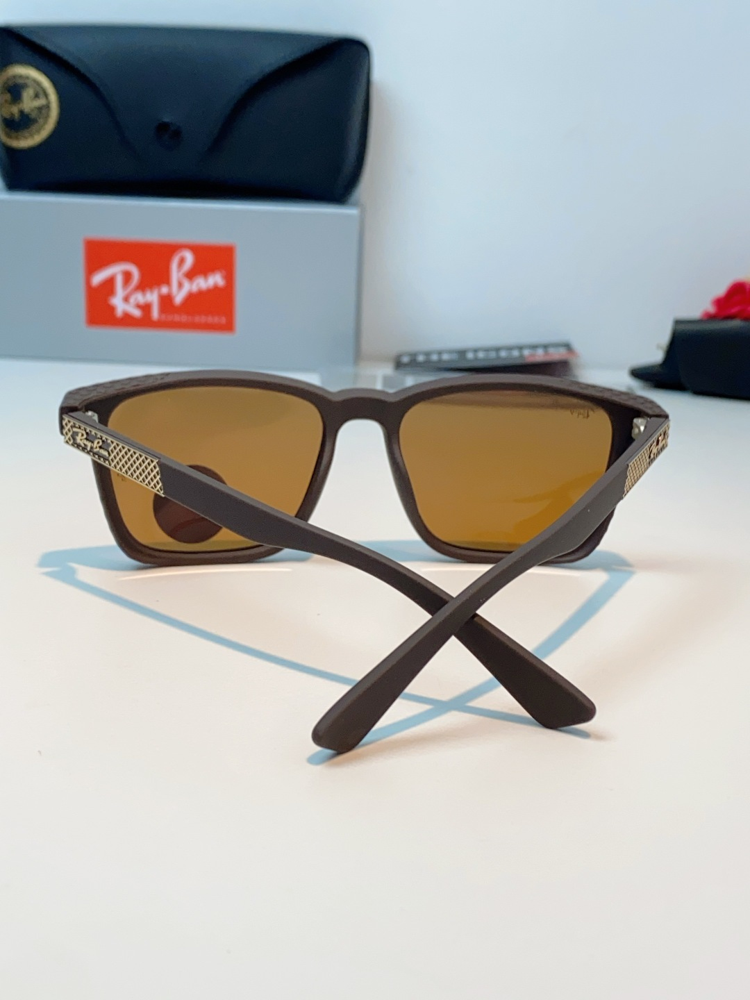 RayBan雷朋 2026经典方形偏光墨镜｜天生焦点，型格不设限，🕶️ 自带高阶气场的雷朋经典款，一戴上