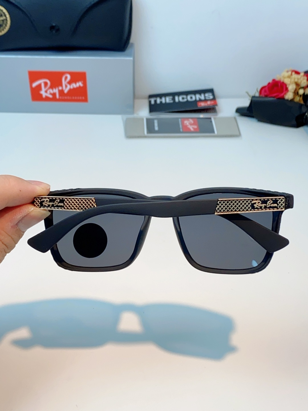 RayBan雷朋 2026经典方形偏光墨镜｜天生焦点，型格不设限，🕶️ 自带高阶气场的雷朋经典款，一戴上