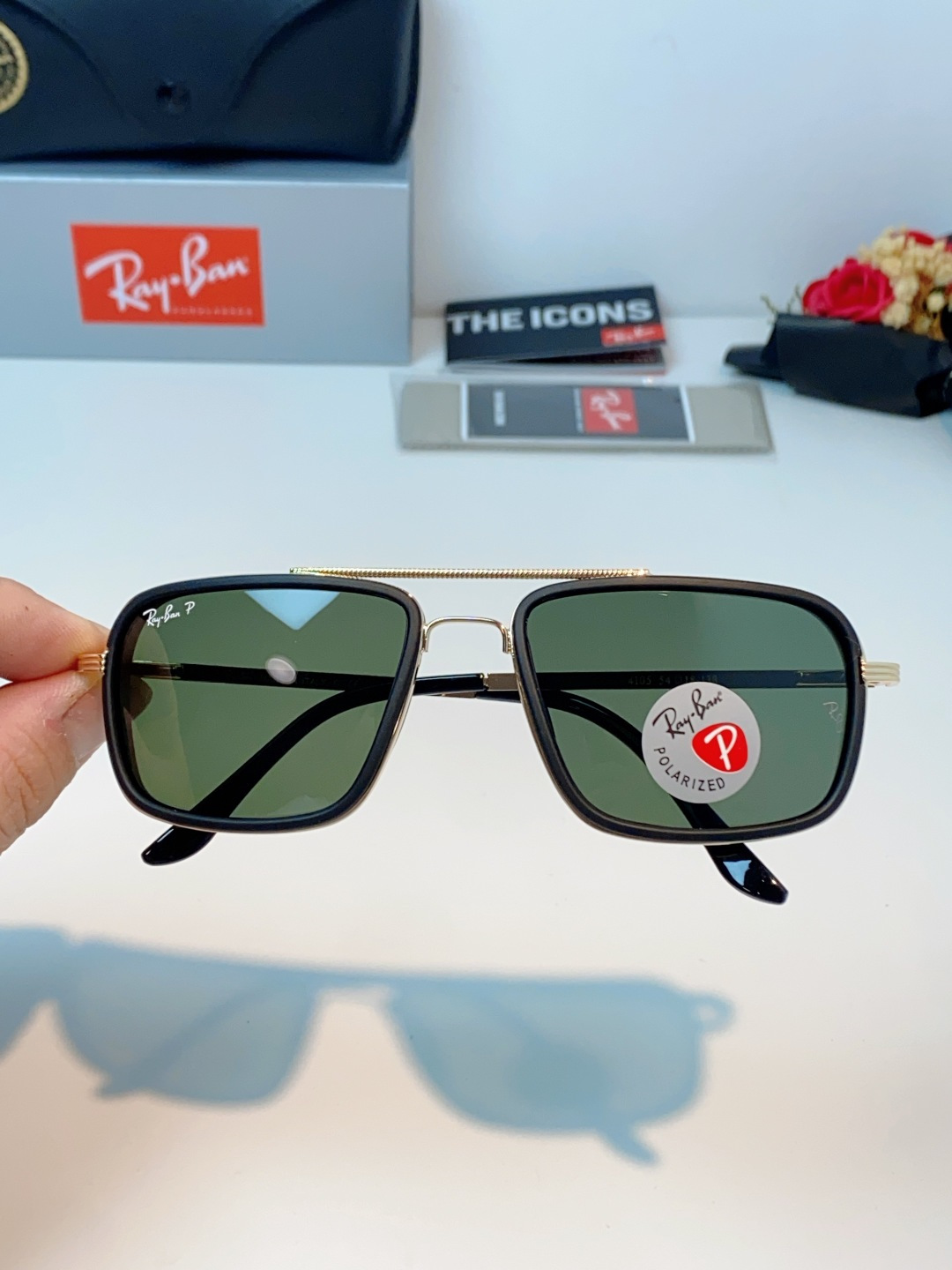Rayban雷朋 新款 偏光太阳镜  男女同款时尚潮流墨镜驾驶开车休闲太阳眼镜 RB4105 Size: