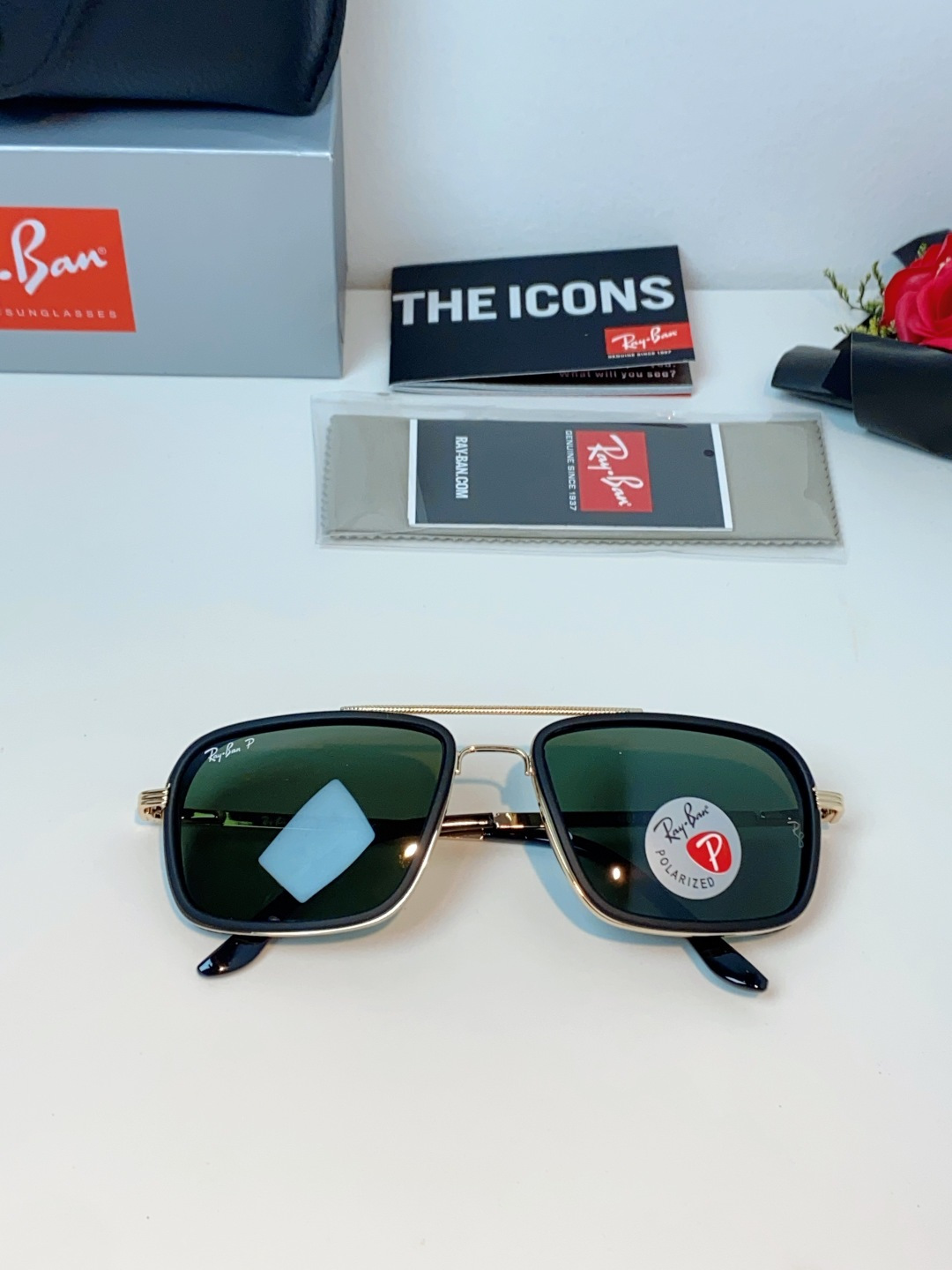 Rayban雷朋 新款 偏光太阳镜  男女同款时尚潮流墨镜驾驶开车休闲太阳眼镜 RB4105 Size: