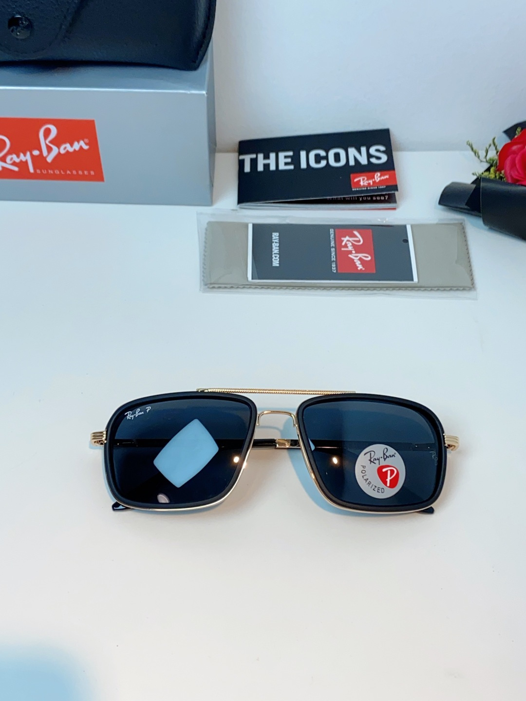 Rayban雷朋 新款 偏光太阳镜  男女同款时尚潮流墨镜驾驶开车休闲太阳眼镜 RB4105 Size: