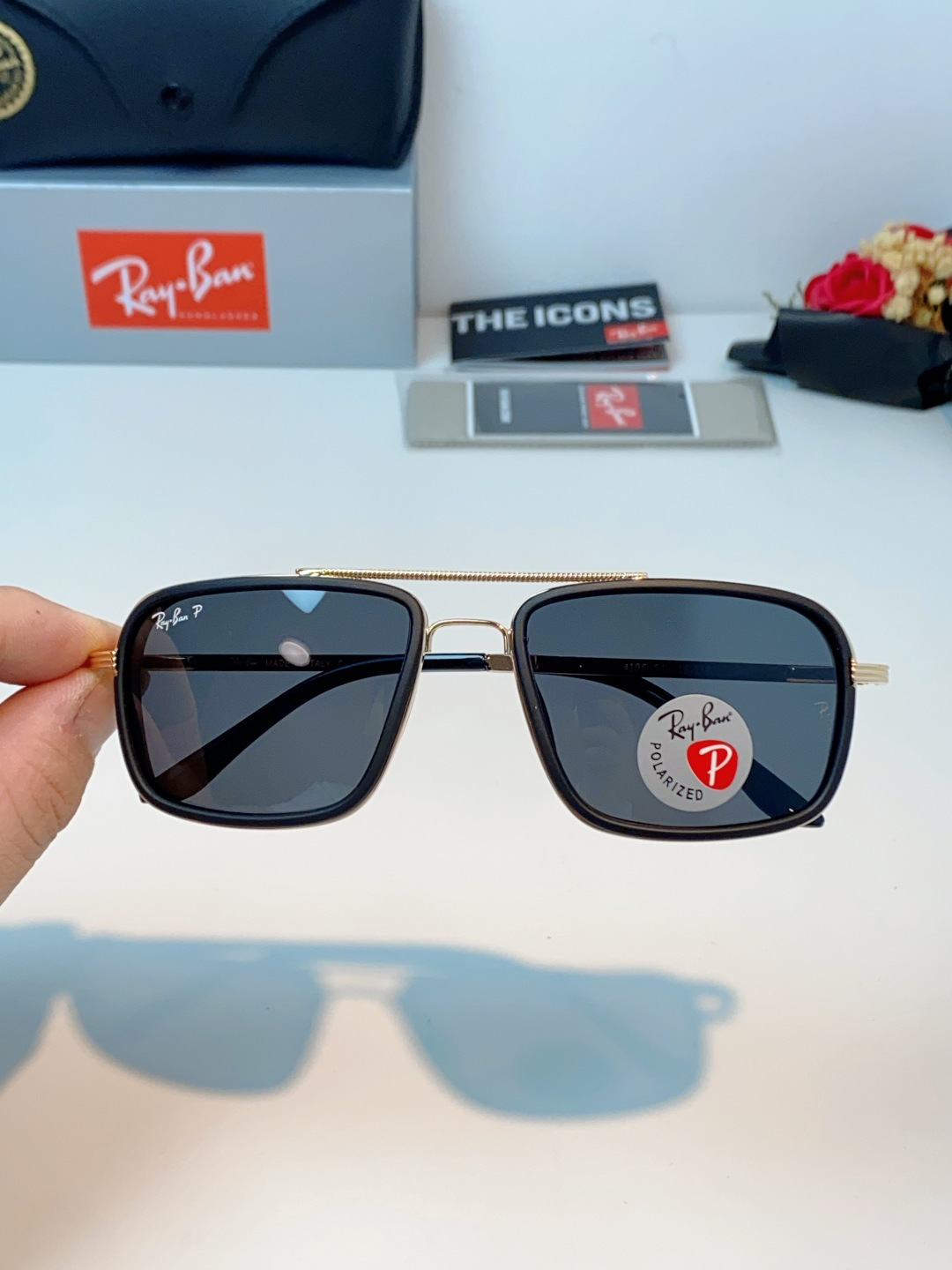 Rayban雷朋 新款 偏光太阳镜  男女同款时尚潮流墨镜驾驶开车休闲太阳眼镜 RB4105 Size: