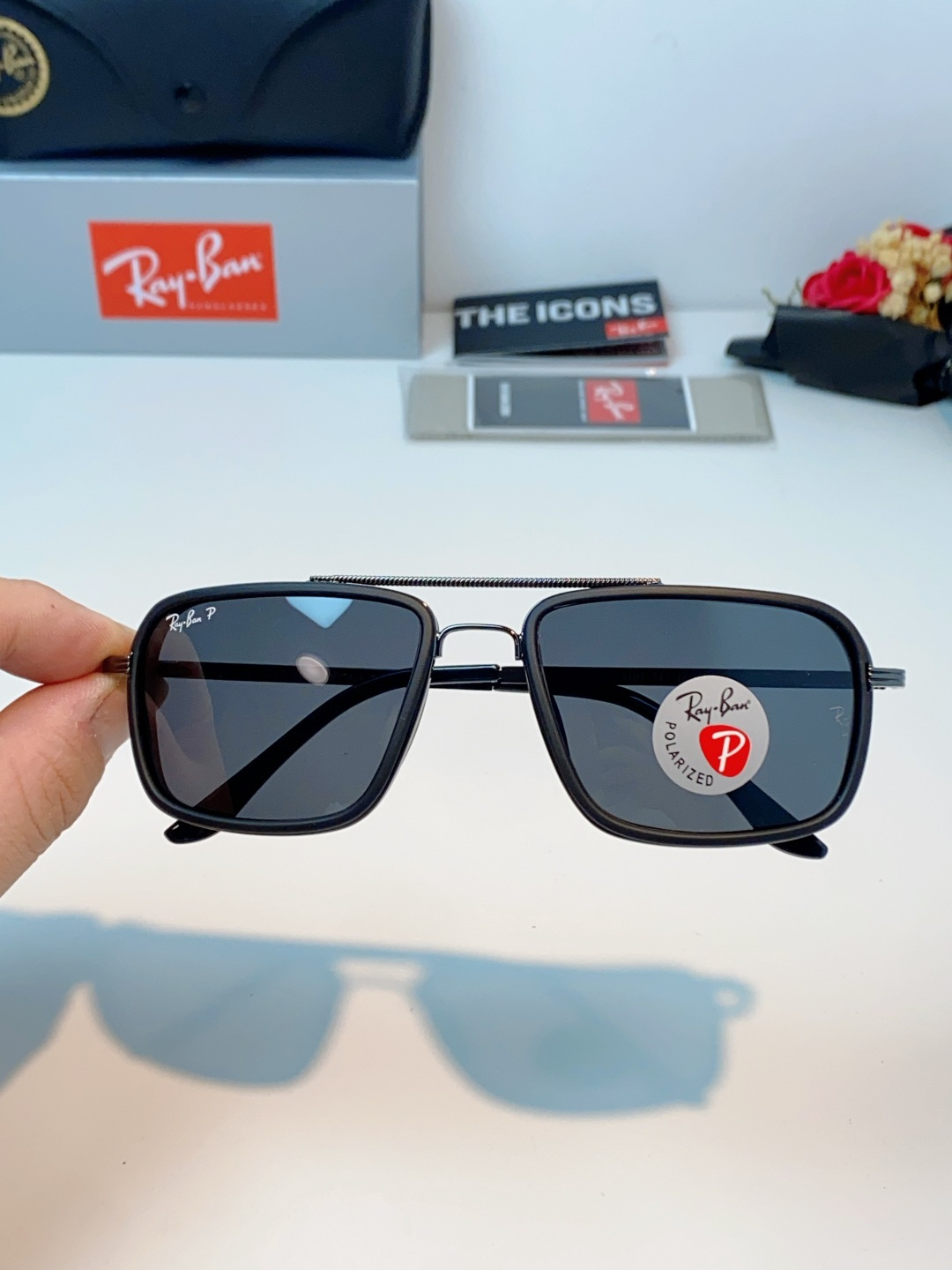 Rayban雷朋 新款 偏光太阳镜  男女同款时尚潮流墨镜驾驶开车休闲太阳眼镜 RB4105 Size: