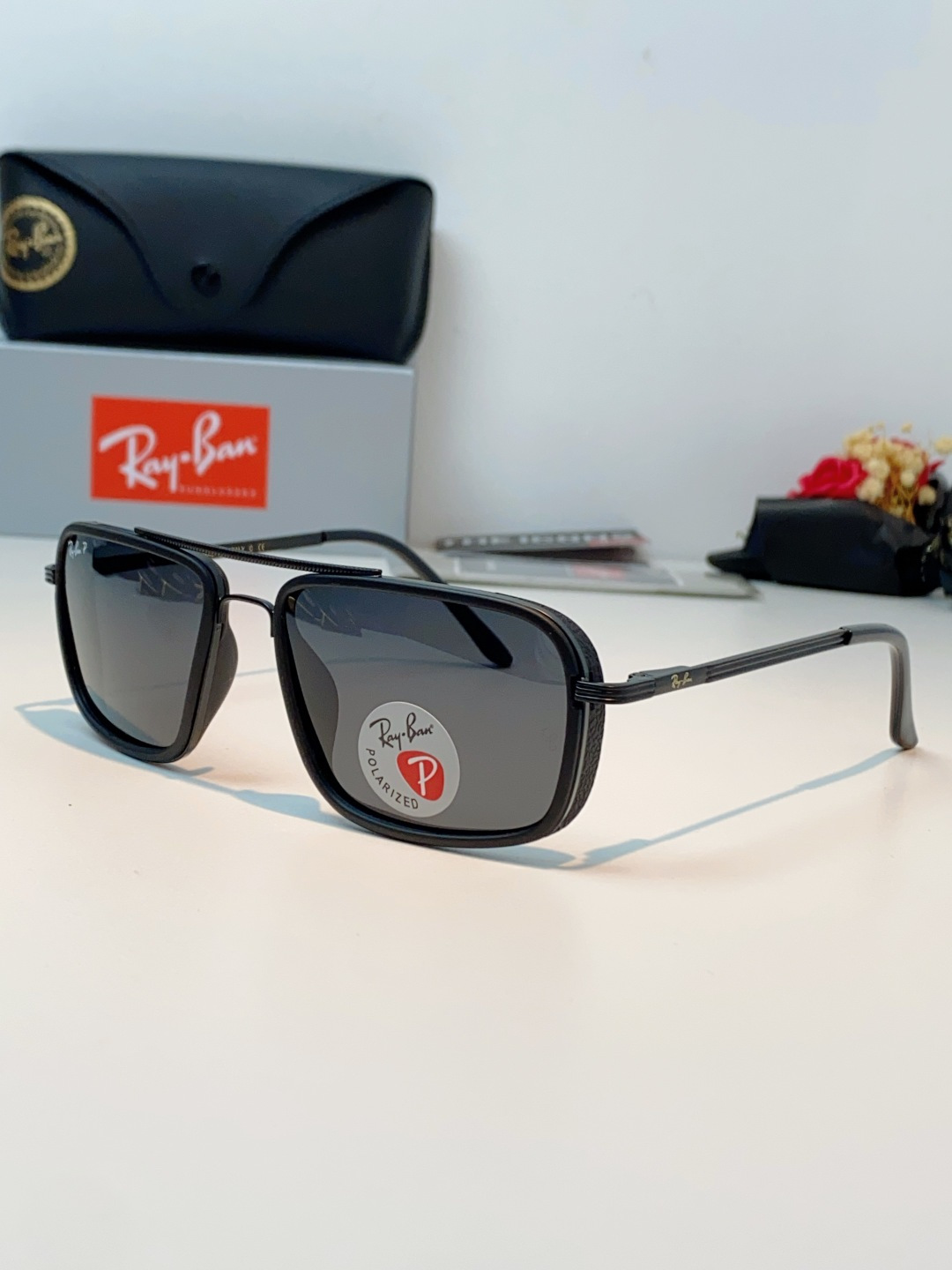 Rayban雷朋 新款 偏光太阳镜  男女同款时尚潮流墨镜驾驶开车休闲太阳眼镜 RB4105 Size:
