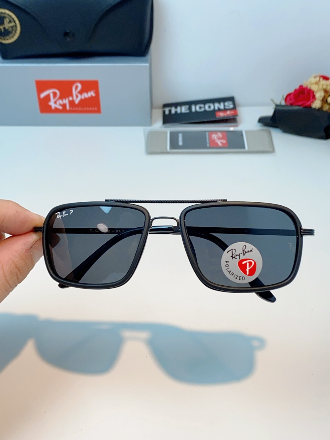 Rayban雷朋 新款 偏光太阳镜  男女同款时尚潮流墨镜驾驶开车休闲太阳眼镜 RB4105 Size: