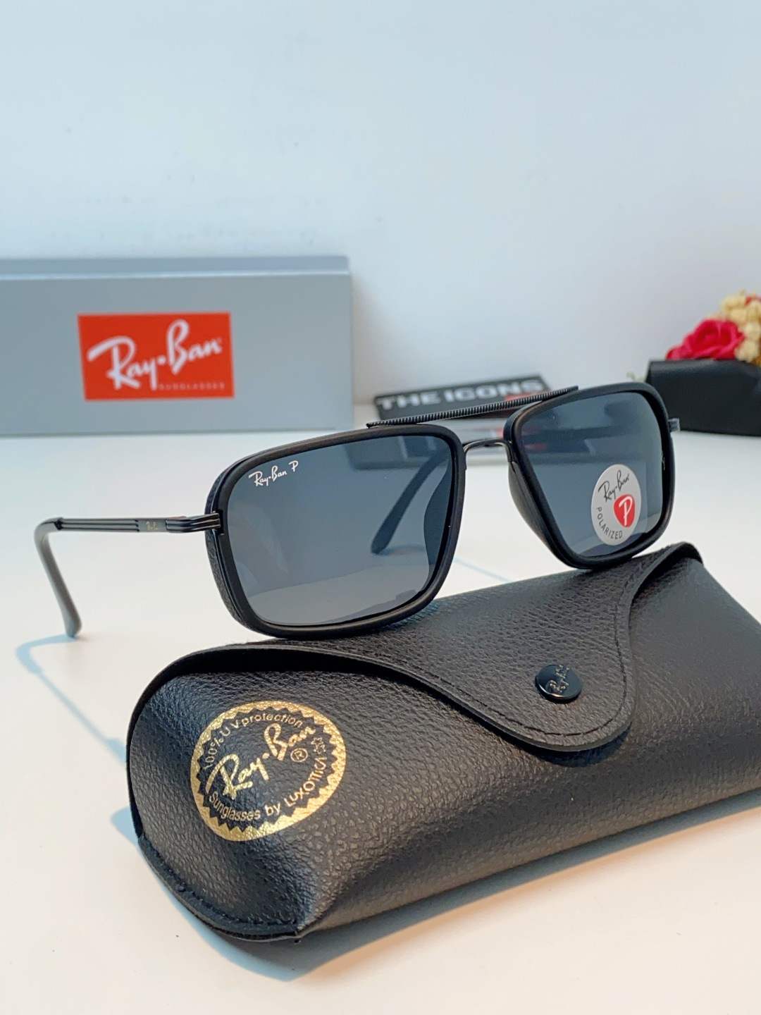Rayban雷朋 新款 偏光太阳镜  男女同款时尚潮流墨镜驾驶开车休闲太阳眼镜 RB4105 Size: