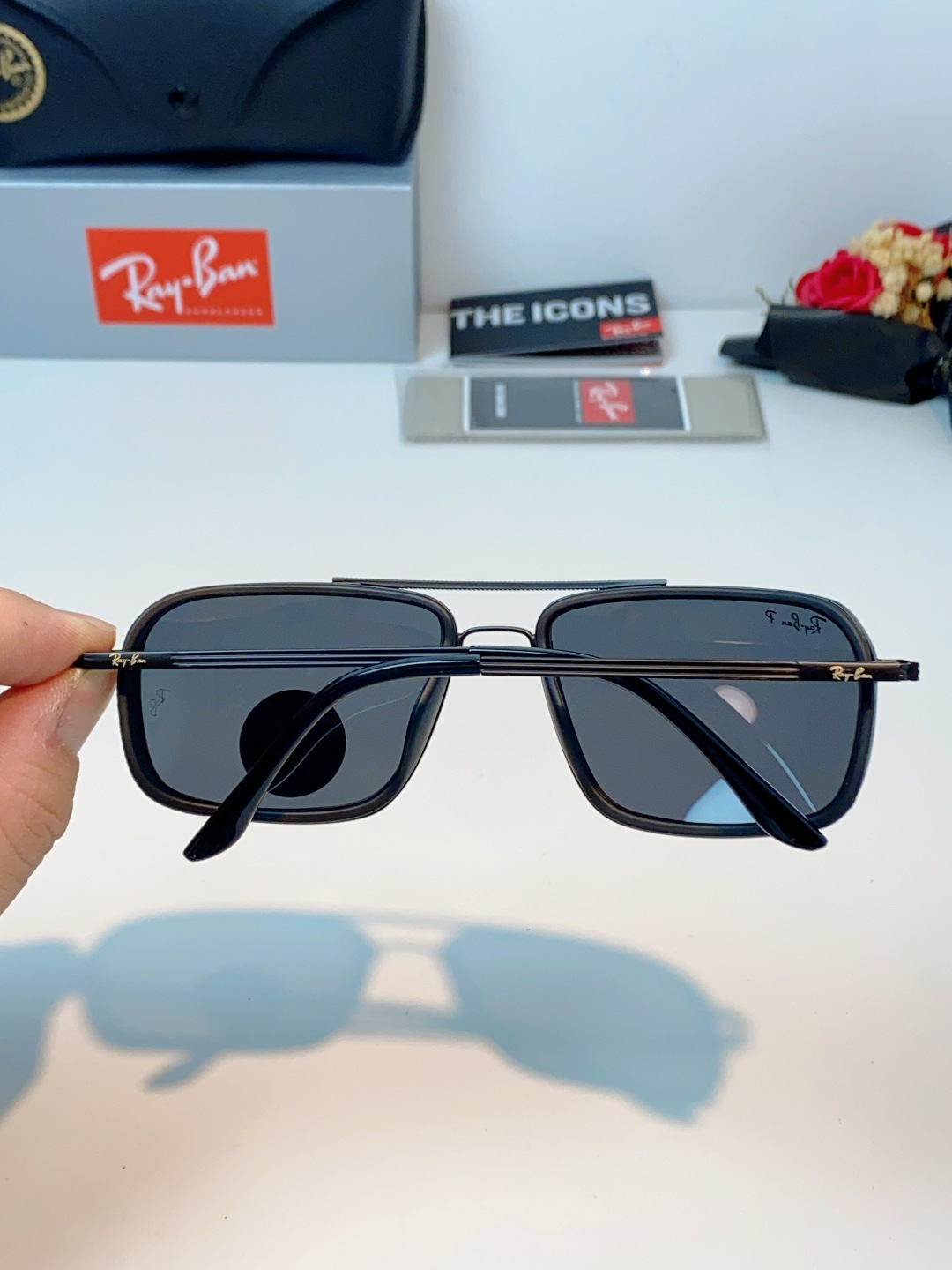 Rayban雷朋 新款 偏光太阳镜  男女同款时尚潮流墨镜驾驶开车休闲太阳眼镜 RB4105 Size: