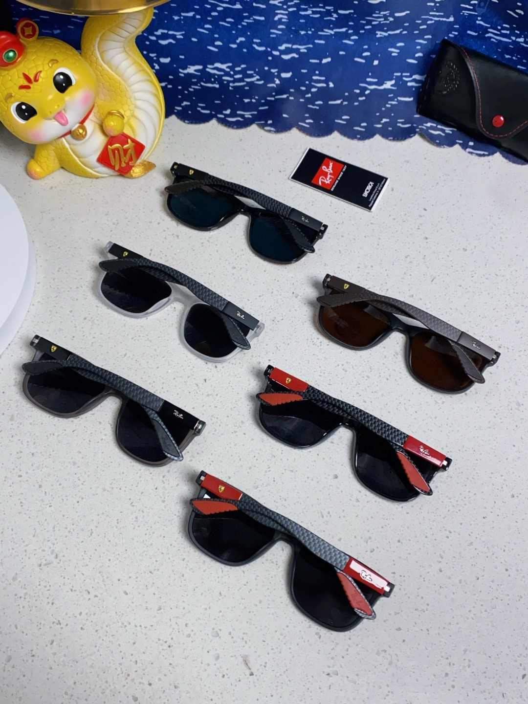 RayBan雷朋 法拉利联名 偏光彩膜太阳镜墨镜超轻简约开车镜驾驶镜板材全框镜时尚太阳镜 RB8342