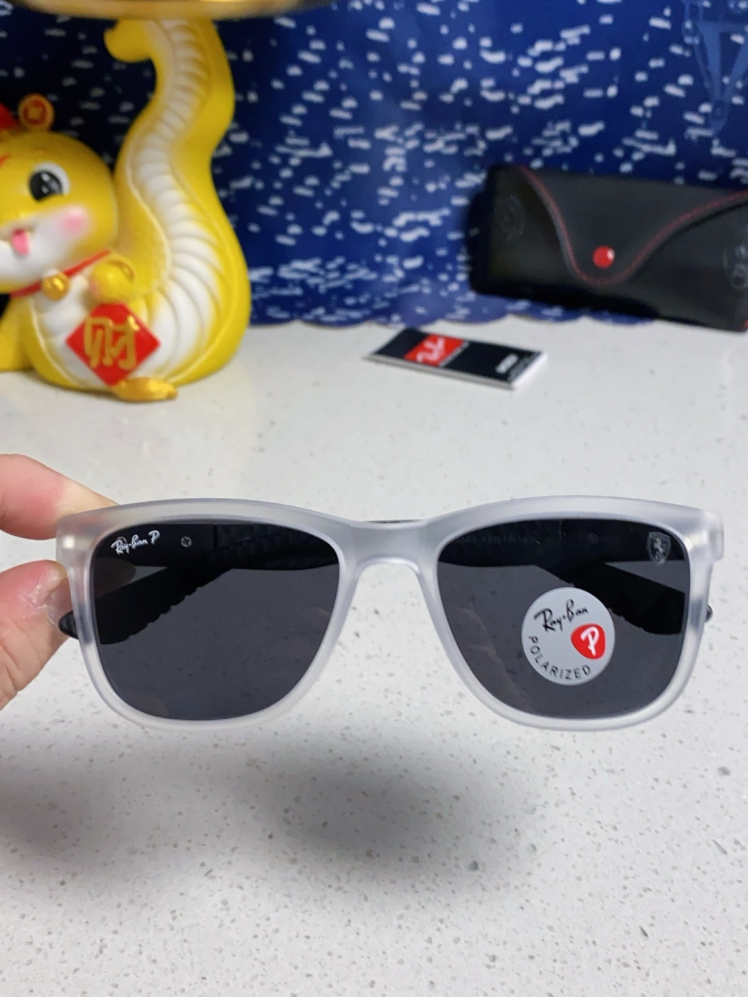 RayBan雷朋 法拉利联名 偏光彩膜太阳镜墨镜超轻简约开车镜驾驶镜板材全框镜时尚太阳镜 RB8342