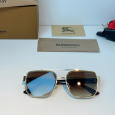 Burberry巴宝莉 2026新款双梁男士方框墨镜,纯正英伦格调,经典格纹再度回归,亮泽金边勾勒利落方 Burberry巴宝莉 2026新款双梁男士方框墨镜,纯正英伦格调,经典格纹再度回归,亮泽金边勾勒利落方