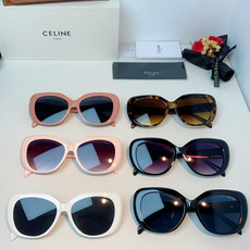 Celine赛林 凯旋门系列猫眼太阳镜 | 不费力的法式复古腔调这副墨镜以经典的猫眼轮廓为基底,高光镜框 Celine赛林 凯旋门系列猫眼太阳镜 | 不费力的法式复古腔调这副墨镜以经典的猫眼轮廓为基底,高光镜框