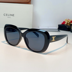 Celine赛林 凯旋门系列猫眼太阳镜 | 不费力的法式复古腔调这副墨镜以经典的猫眼轮廓为基底,高光镜框 Celine赛林 凯旋门系列猫眼太阳镜 | 不费力的法式复古腔调这副墨镜以经典的猫眼轮廓为基底,高光镜框