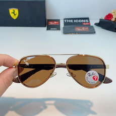 RayBan雷朋 × 法拉利 2026新款联名飞行员偏光太阳镜 | 速度与经典的碰撞这副墨镜以经典的飞行 RayBan雷朋 × 法拉利 2026新款联名飞行员偏光太阳镜 | 速度与经典的碰撞这副墨镜以经典的飞行