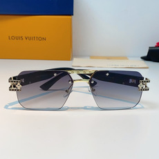 LOUIS VUITTON路易威登 承袭LV经典老花基因,这款无边方框太阳镜将街头潮奢风格拉满。利落切角 LOUIS VUITTON路易威登 承袭LV经典老花基因,这款无边方框太阳镜将街头潮奢风格拉满。利落切角