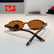 RayBan雷朋 2026新款复古椭圆偏光墨镜|千禧辣妹本命镜框,自带90年代复古滤镜的椭圆小框,利落黑 RayBan雷朋 2026新款复古椭圆偏光墨镜|千禧辣妹本命镜框,自带90年代复古滤镜的椭圆小框,利落黑