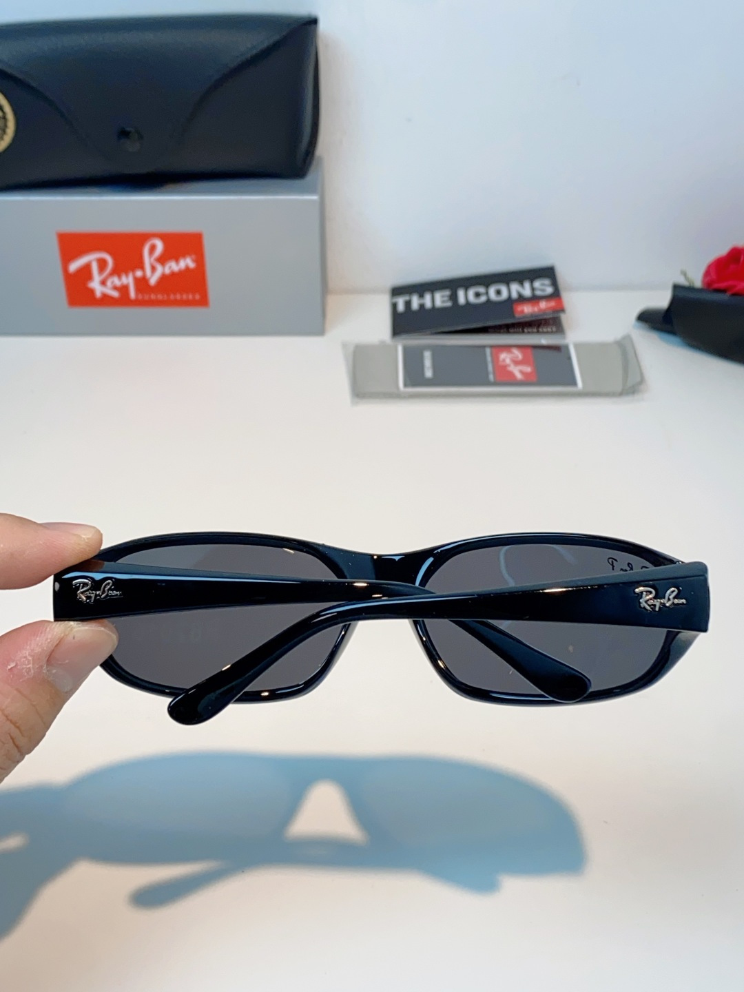 RayBan雷朋 2026新款复古窄框永不过时,经典运动小圆镜上线,全框低调显瘦,窄长镜框修饰方圆脸、鹅 RayBan雷朋 2026新款复古窄框永不过时,经典运动小圆镜上线,全框低调显瘦,窄长镜框修饰方圆脸、鹅